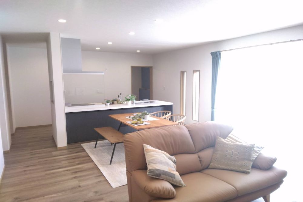 【小林店】堤亀尾原東中平屋建モデル